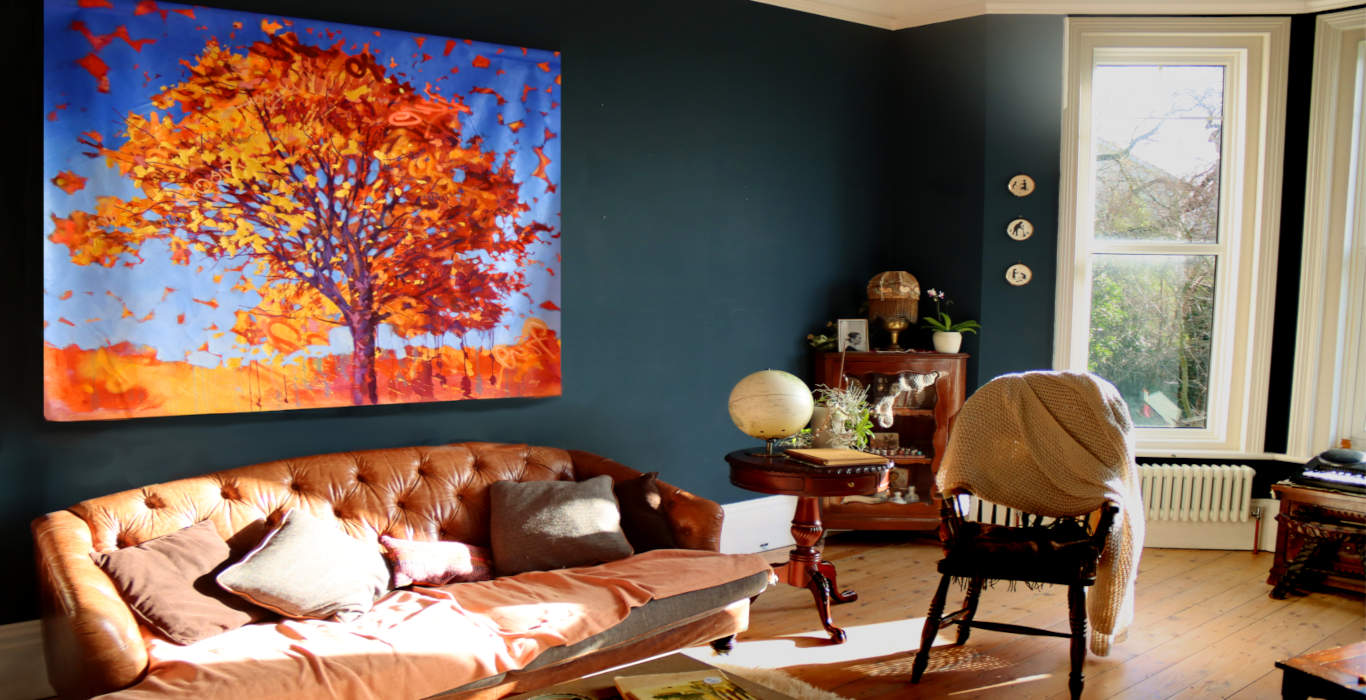 SomeoneHere_1366x700_slider